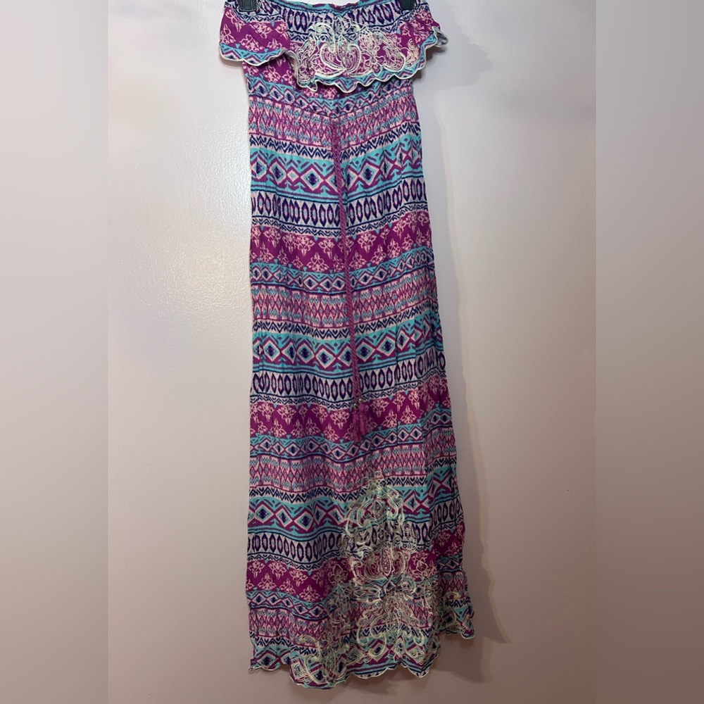 4$ SALE Purple and blue with embroidered lace strapless maxi dress